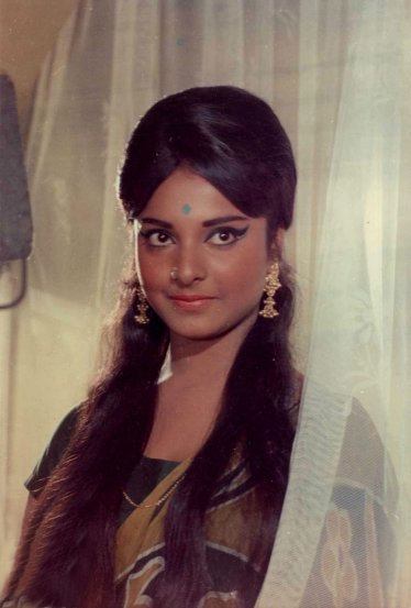 Rekha Birth Day News