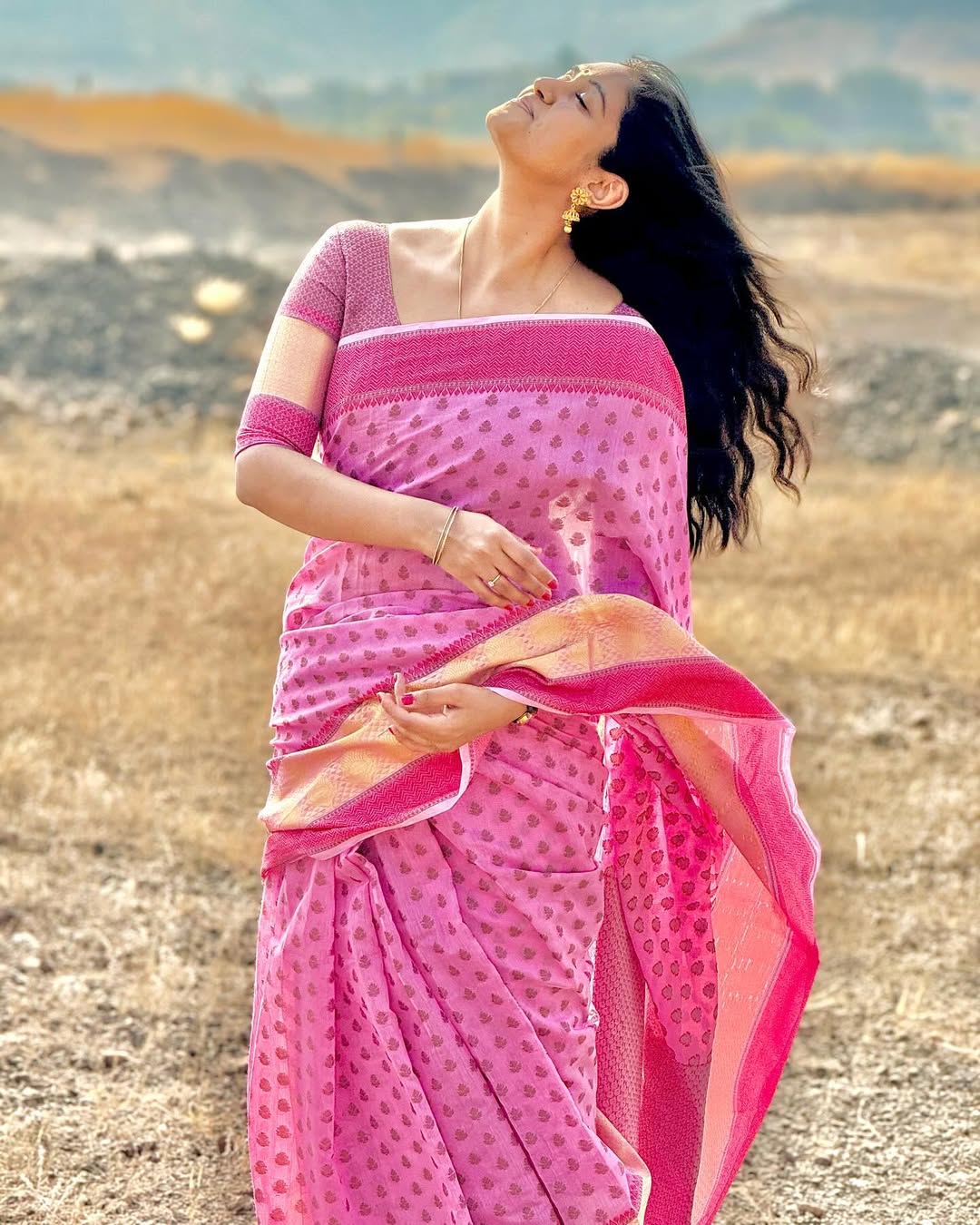 Rinku Rajguru Diwali 2025 Look