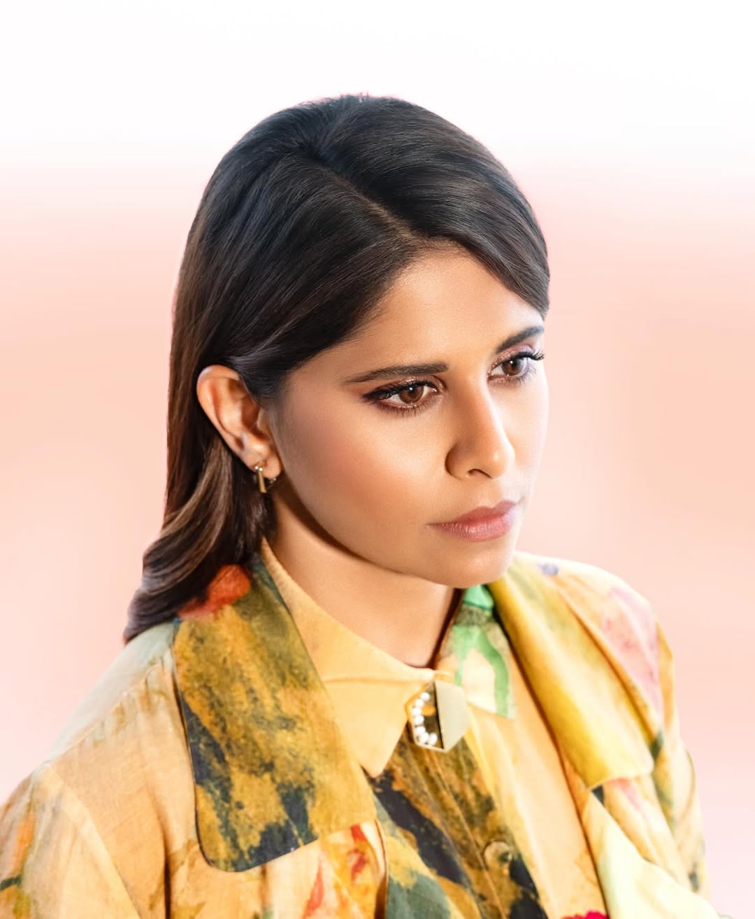 Sai Tamhankar Sabar Bonda Movie