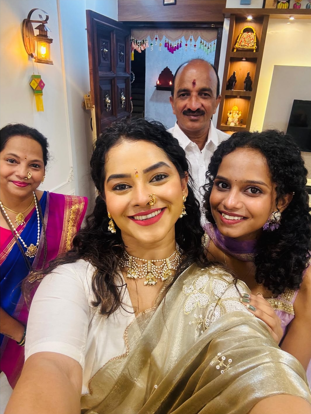 Sakshee Gandhi Diwali 2025 Look
