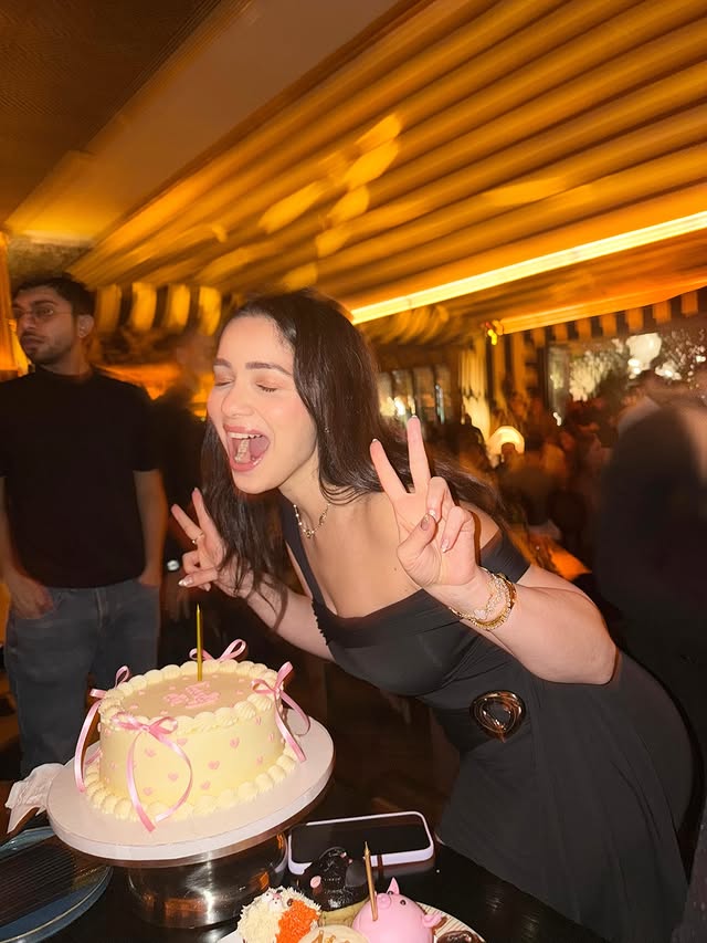 Sara Tendulkar Birthdayv