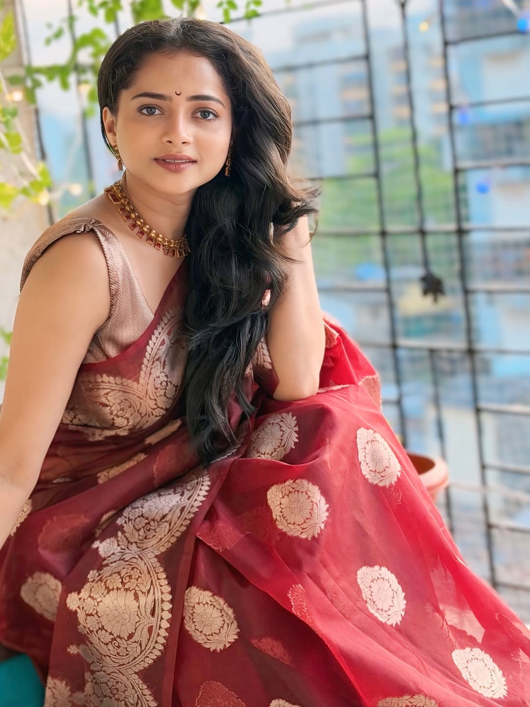 Shivali Parab Maroon Saree Look