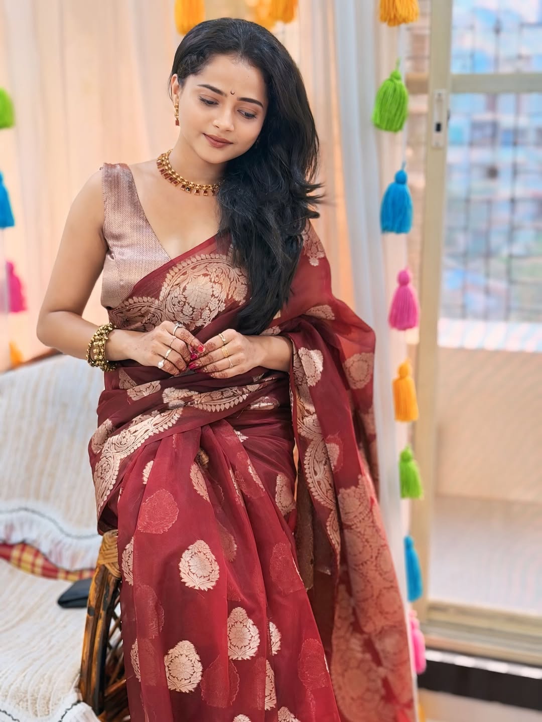 Shivali Parab Maroon Saree Look