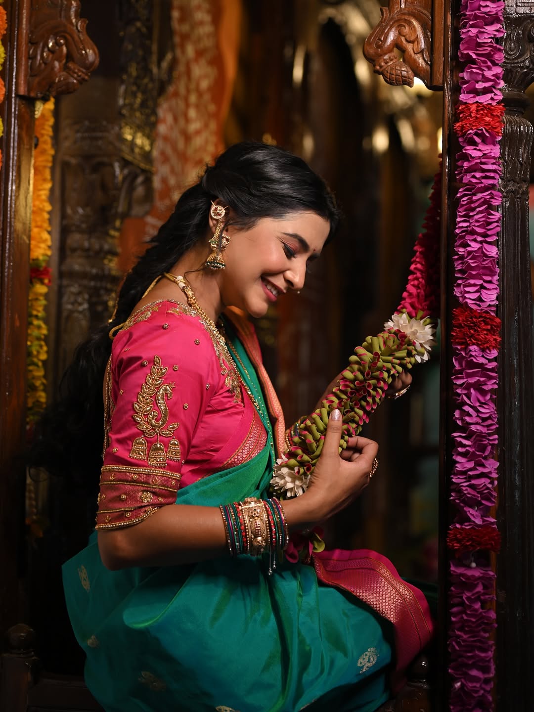 Shivani Mundhekar Diwali Photoshoot