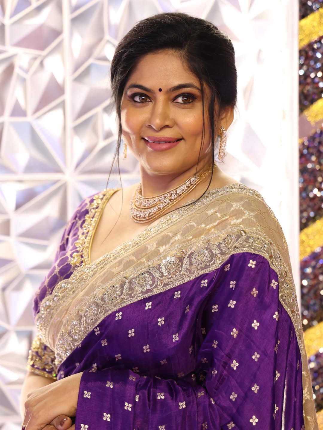 Shweta Shinde Zee Marathi Awards 2025