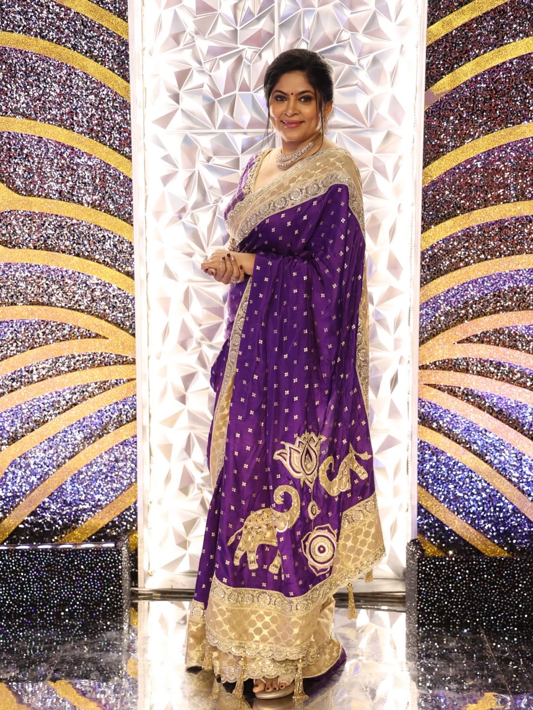 Shweta Shinde Zee Marathi Awards 2025