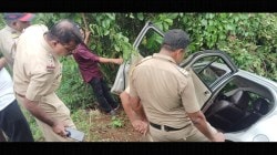 दोडामार्गच्या तिलारी पुलाजवळ बेवारस कारमध्ये मानवी रक्ताचे डाग; घातपाताचा संशय! परिसरात खळबळ…