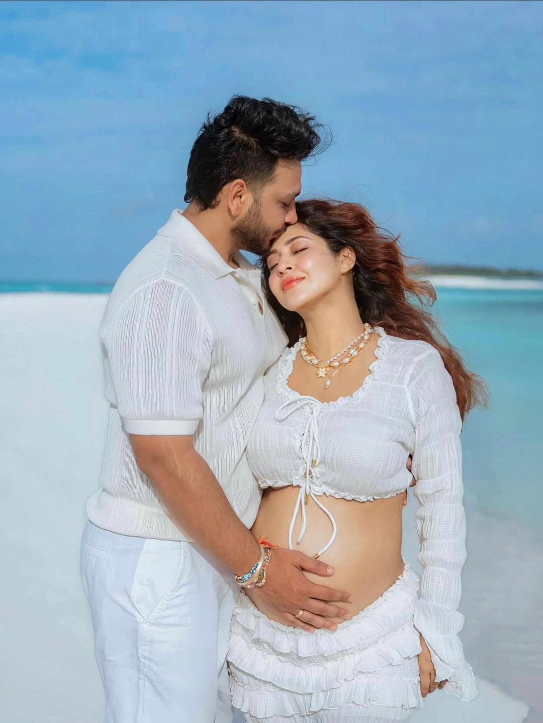 Sonarika Bhadoria maternity Photoshoot