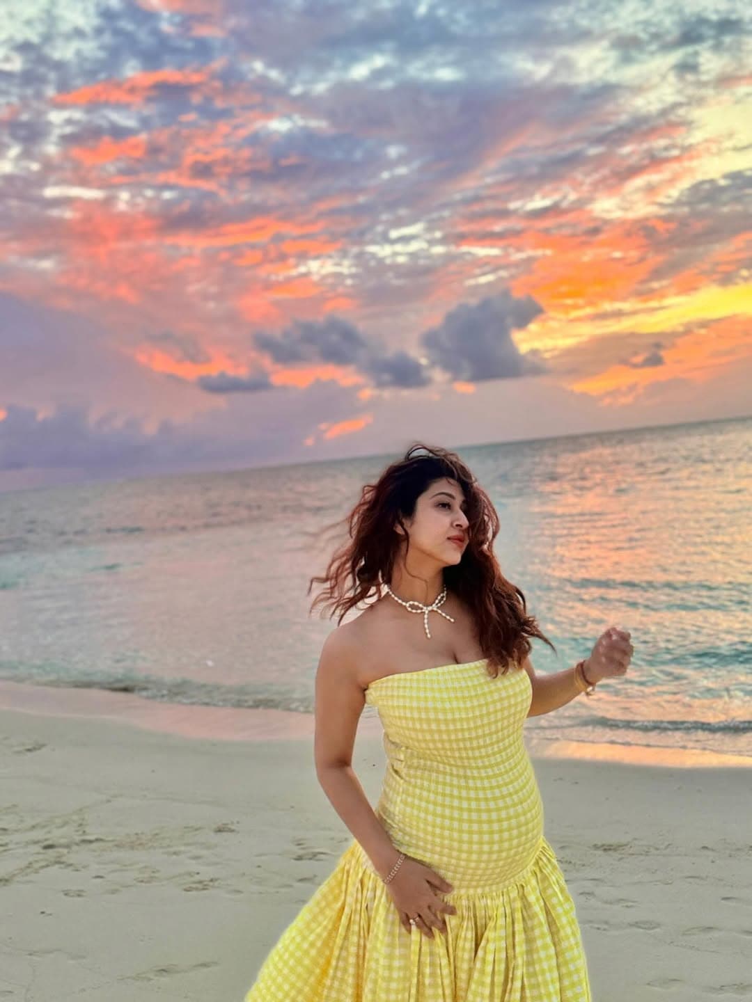 Sonarika Bhadoria maternity Photoshoot