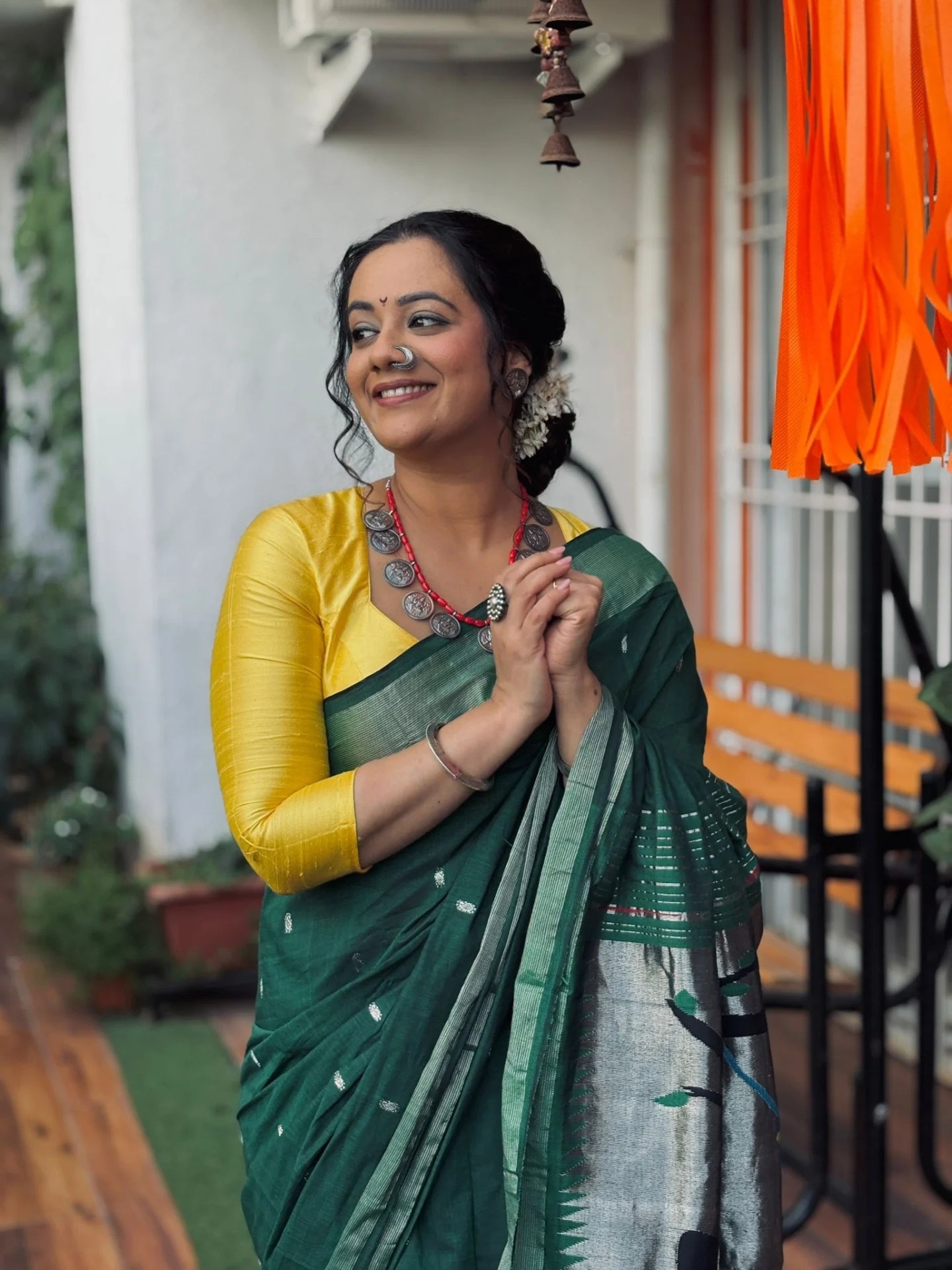 Spruha Joshi Diwali 2025 Look
