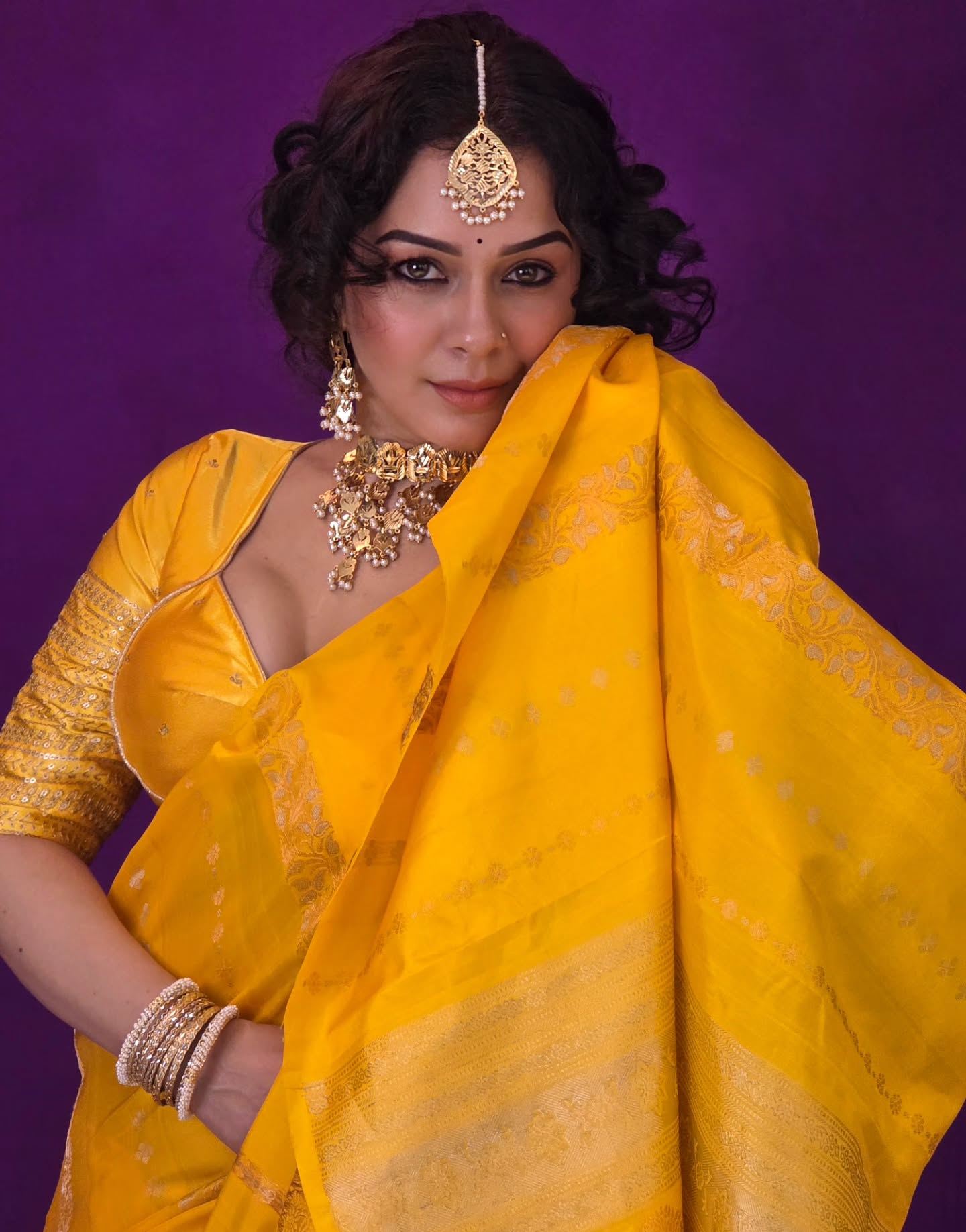 Sukhada Khandkekar Diwali Yellow Saree Look