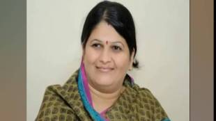 Sunita Bhangre joins BJP in Akola