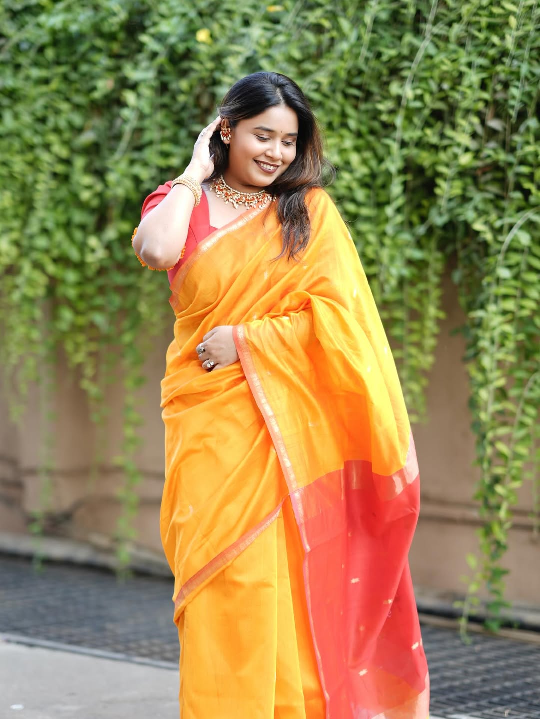 Swanandi Berde Dasara 2025 Saree Look