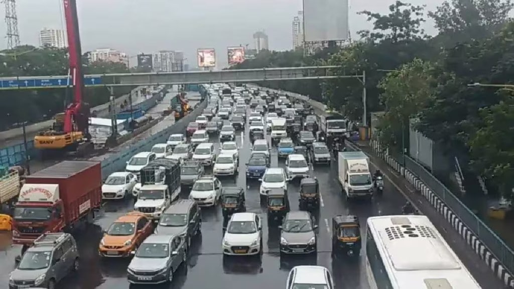 Thane Ghodbunder road closed for traffic due to repair work