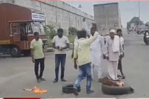 Tires burnt on Samruddhi Expressway Bacchu Kadu farmers protest nagpur takes violent turn