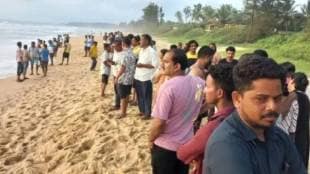 Tourists drown in the sea at Shiroda Velagar in Sindhudurg district