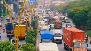 Traffic jam on Eastern Expressway