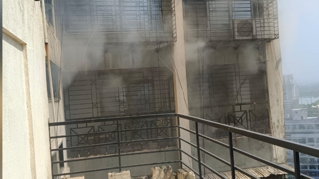 Tri City building catches fire in Kharghar panvel news