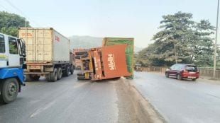 ghodbunder road traffic jam updates repair work Truck Accident Thane Police advisory