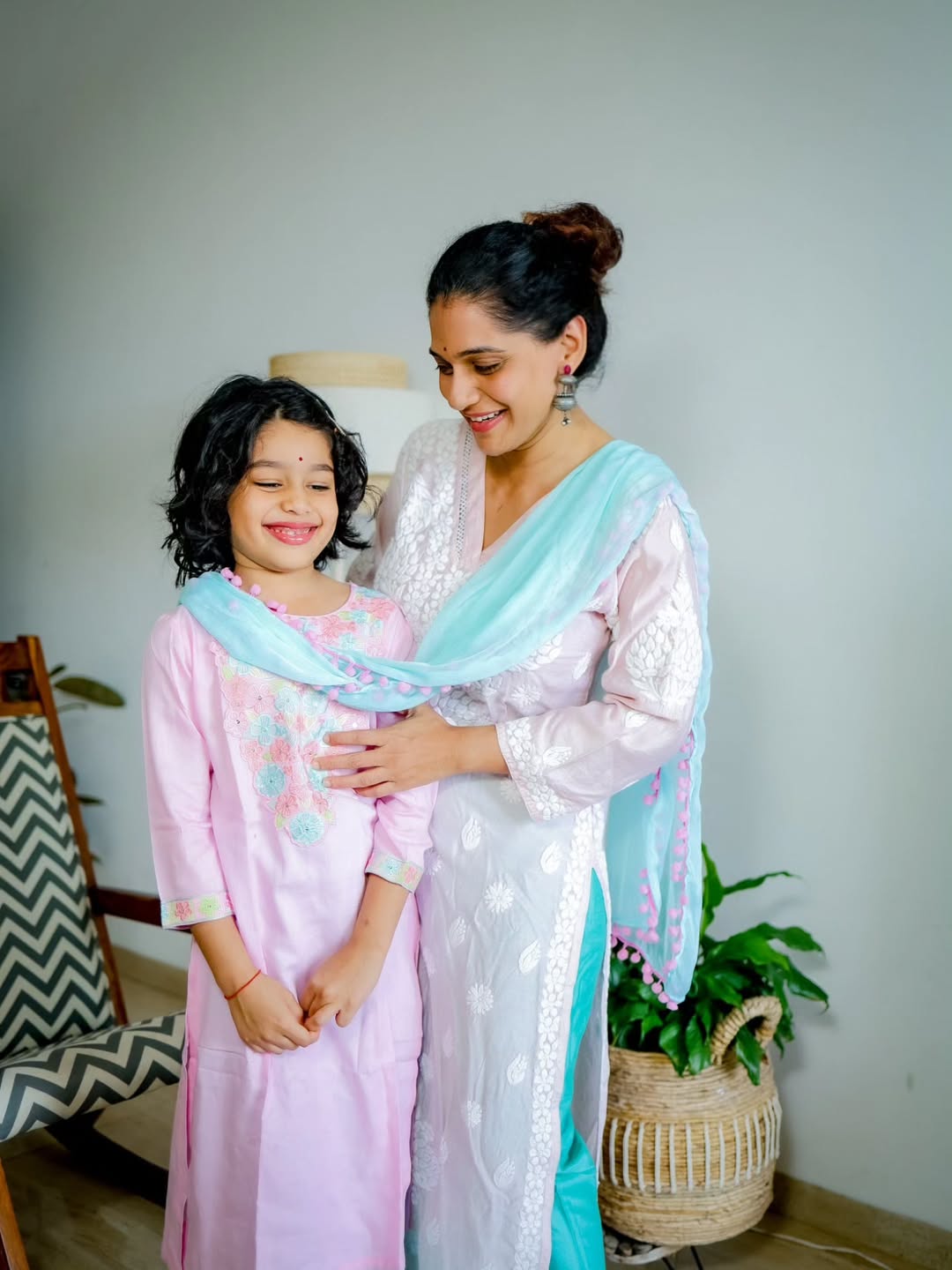 Urmila Kanetkar Jizah Kothare Photoshoot