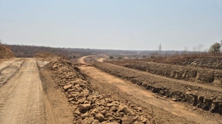 Yavatmal railway project, railway excavation corruption, illegal mineral mining Maharashtra, Wardha-Yavatmal-Nanded railway news, government revenue loss scandal, Maharashtra mineral sales, excavation illegal trade, railway project investigation, anti-corruption Maharashtra,