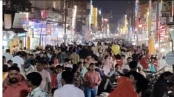 साताऱ्यात दिवाळीसाठी बाजारपेठांमध्ये उत्साह, कपडे, फटाके, फराळाला मागणी
