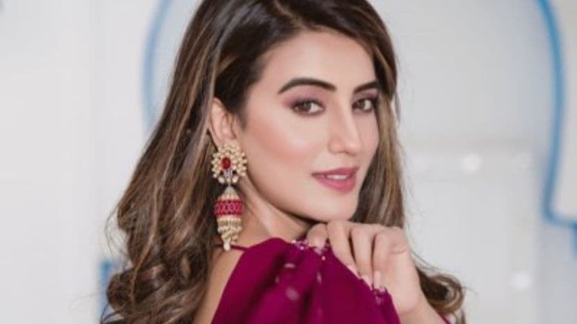 Bhojpuri actress Akshara Singh Likely BJP candidate in Bihar elections 2025