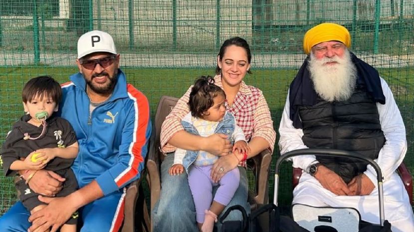 Yuvraj Singh and Family