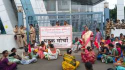 Adivasi Protest in Vasai Virar: विविध मागण्यांसाठी आदिवासी बांधवांचा पालिकेवर धडक मोर्चा
