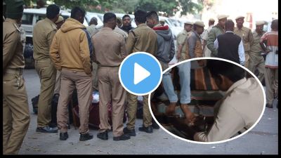 AI फोटोमुळं गावात जातीय तणाव; ब्राह्मण व्यक्तीचे पाय धुवून समाजाची माफी मागायला लावली