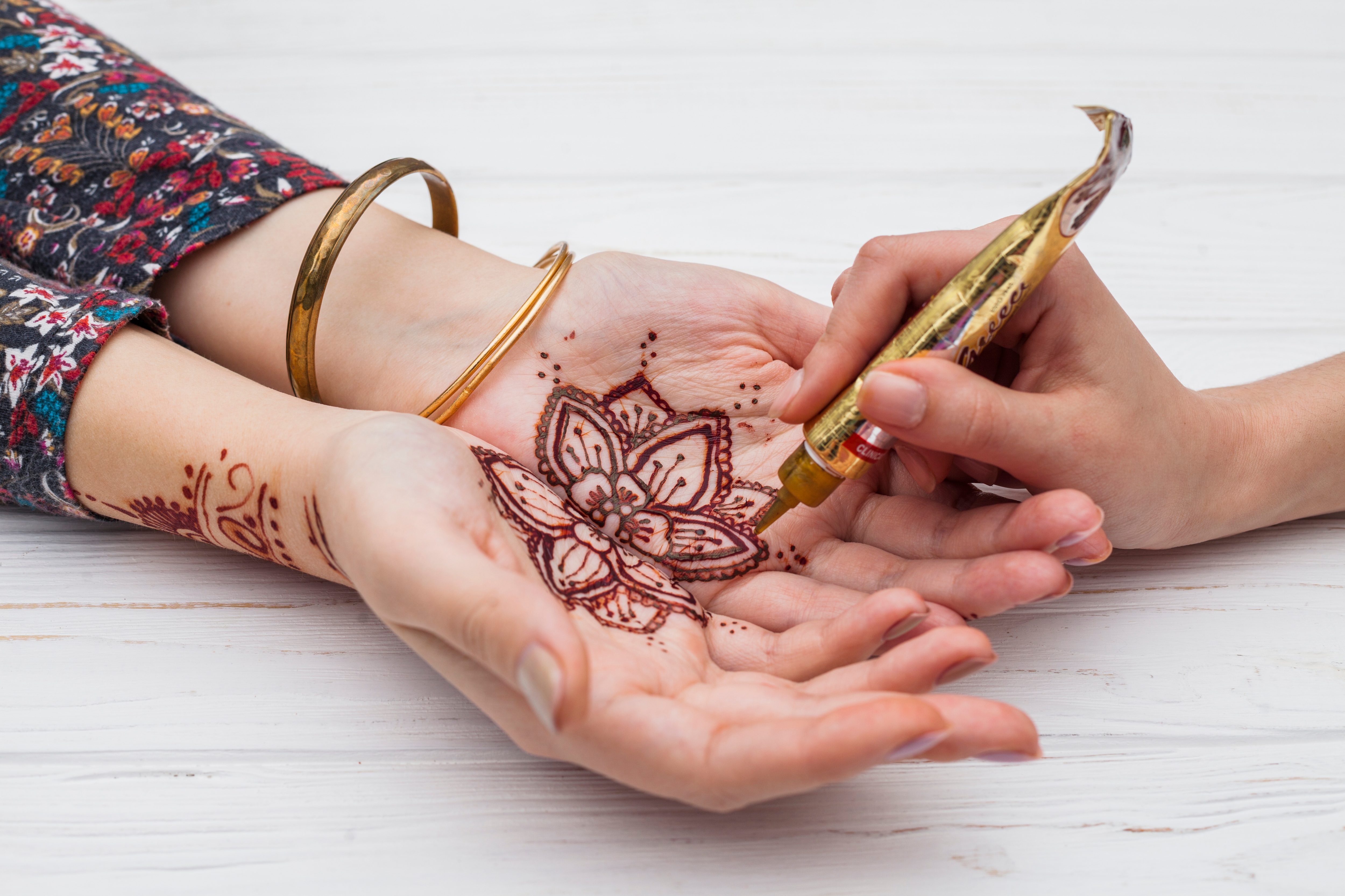diwali mehndi design 2025