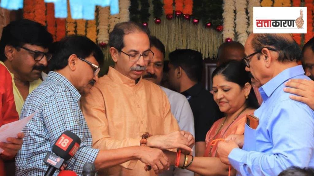 नाशिकमधील भाजपाच्या माजी नगरसेविकेसह काही पदाधिकाऱ्यांनी शिवसेना ठाकरे गटात प्रवेश केला.