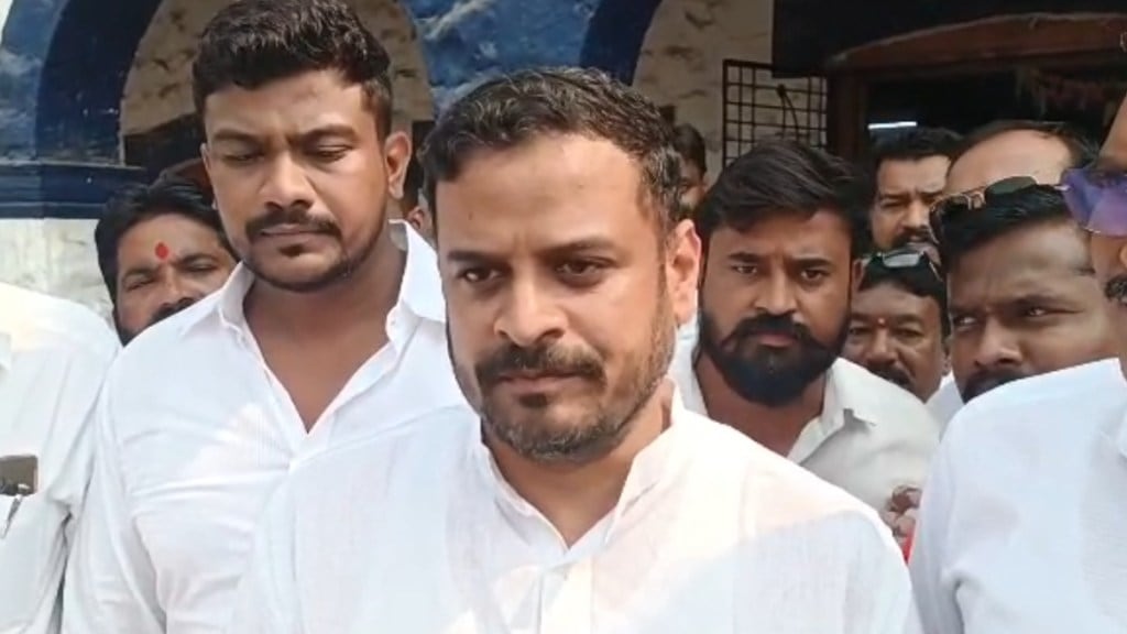 akola vasu baras cow meat loksatta news