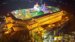 दसऱ्यासाठी श्रीक्षेत्र जेजुरीत जय्यत तयारी, खंडोबा गडाला आकर्षक विद्युत रोषणाई