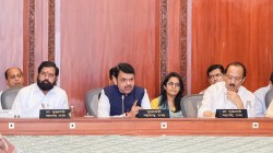 बाधित शेतकऱ्यांच्या मदतीत आकड्यांचा खेळ, सविस्तर वाचा, विरोधकांचा नेमका आक्षेप काय?