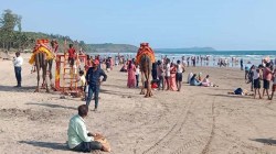 रत्नागिरी जिल्ह्यातील पर्यटन स्थळे पुन्हा पर्यटकांनी गजबजली; गणपतीपूळेला पर्यटकांची जास्त पसंती