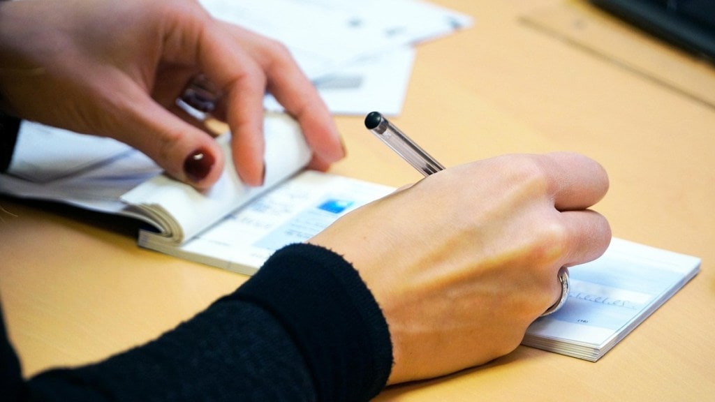 cheque clearance within an hour