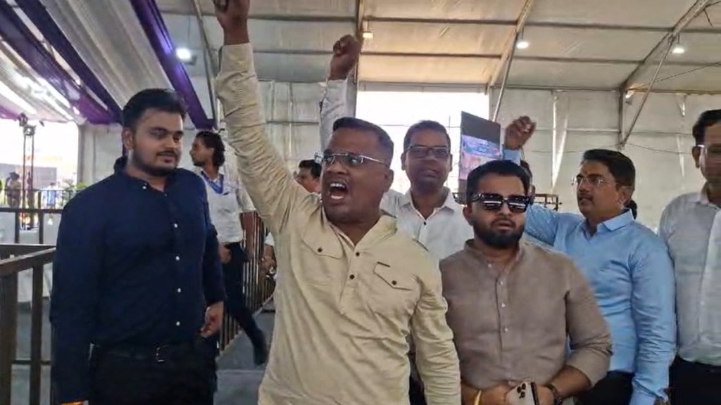 db patil supporters aggressive for navi Mumbai international airport