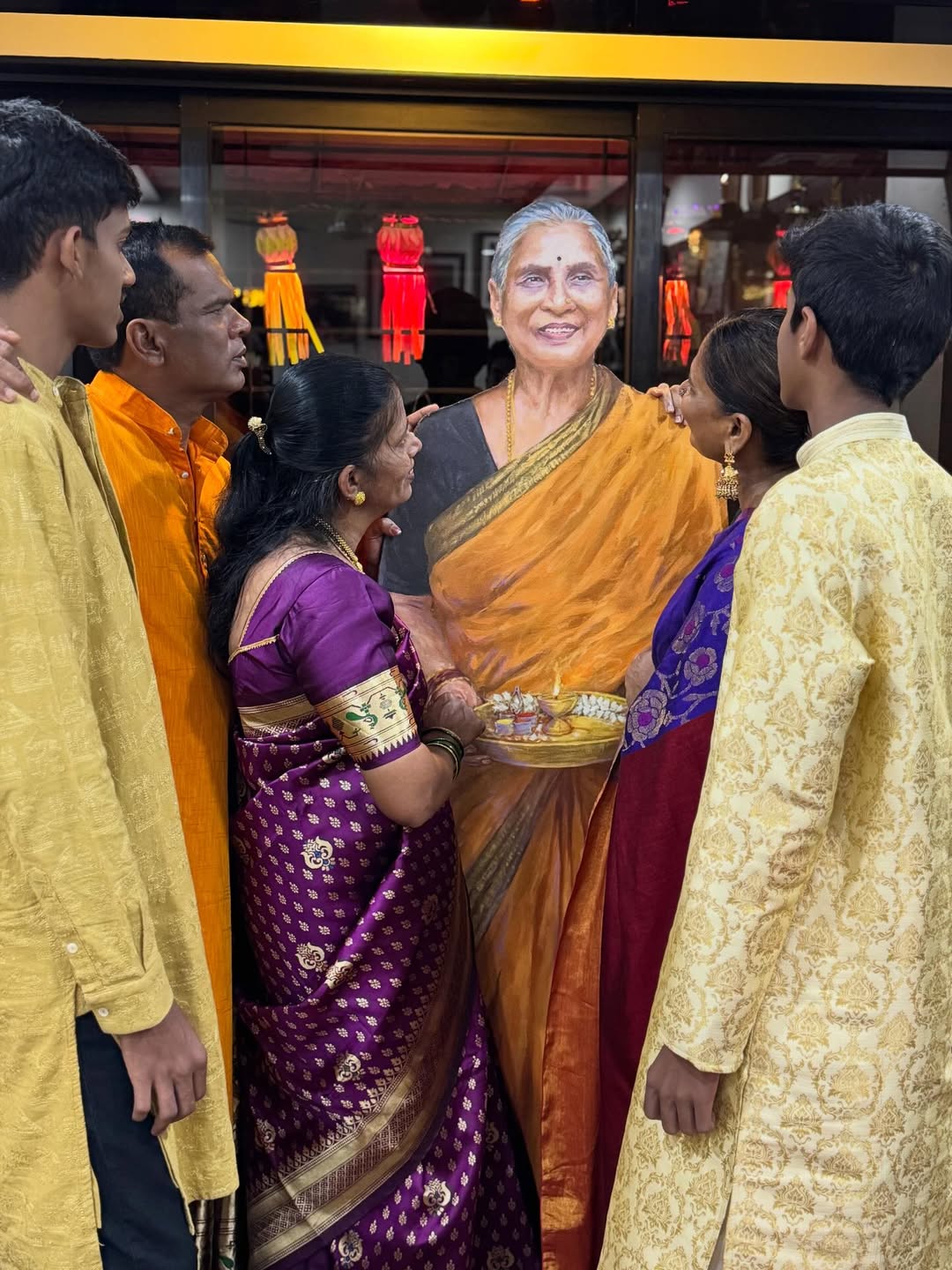 chhaya kadam mother statue