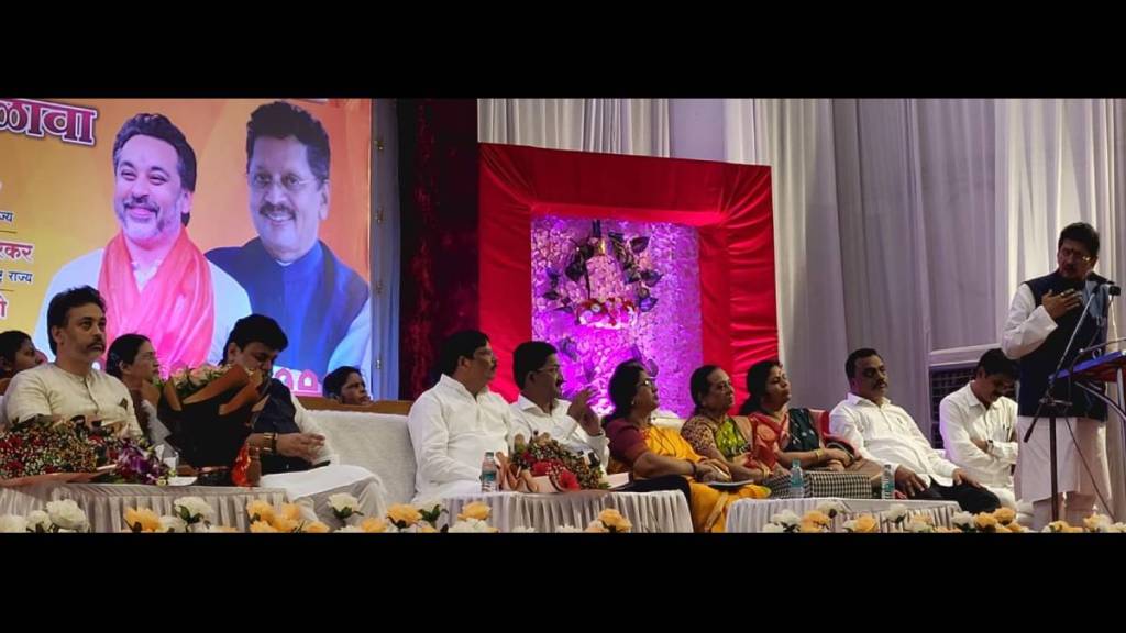Deepak Kesarkar at the Shiv Sena (Shinde group) Sawantwadi assembly constituency rally Deepak Kesarkar at the Shiv Sena (Shinde group) Sawantwadi assembly constituency rally
