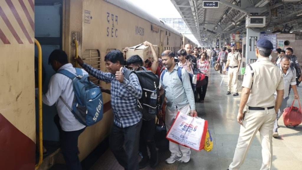 diwali chhath travel central railway upgrades services Nagpur ajani special train Passenger Safety