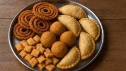 दिवाळीचा फराळ बनवायला वेळचं मिळतं नाहीये? मग पाहा झटपट होणाऱ्या ‘या’ सोप्या ३ रेसिपी, सहज होईल तुमचं काम