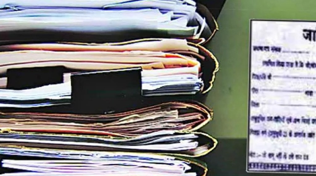 Distribution of various types of certificates required for government work in Vasai news