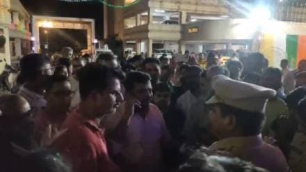 Egg thrown while playing Garba at Mira Road
