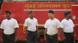 निष्काळजीपणामुळे दिवाळीत ११३ आगीच्या घटना; अग्निसुरक्षेचे पालन करण्याचे अग्निशमन दलातर्फे सातत्याने आवाहन…