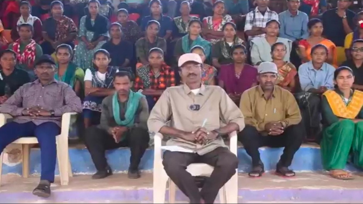 gadchiroli naxal leader bhupati rupesh surrender controversy peace basavaraju central committee