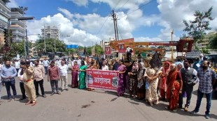 girish mahajan road potholes repair promise questioned by public citizens protest nashik