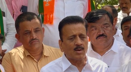 Kumbh Mela Minister Girish Mahajan warns hooliganism will not be tolerated in Nashik news | | नाशिकच्या काही गुंडांना खूपच माज… गिरीश महाजन यांचा रोख कुणाकडे ? (फोटो: संग्रहित छायाचित्र ) Kumbh Mela Minister Girish Mahajan warns hooliganism will not be tolerated in Nashik news | | नाशिकच्या काही गुंडांना खूपच माज… गिरीश महाजन यांचा रोख कुणाकडे ? (फोटो: संग्रहित छायाचित्र )