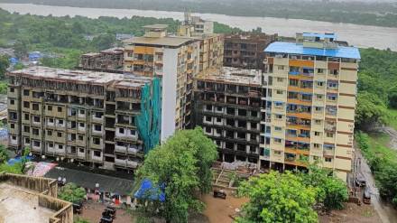 Illegal buildings at Kumbharkhanpada, Dombivli Illegal buildings at Kumbharkhanpada, Dombivli