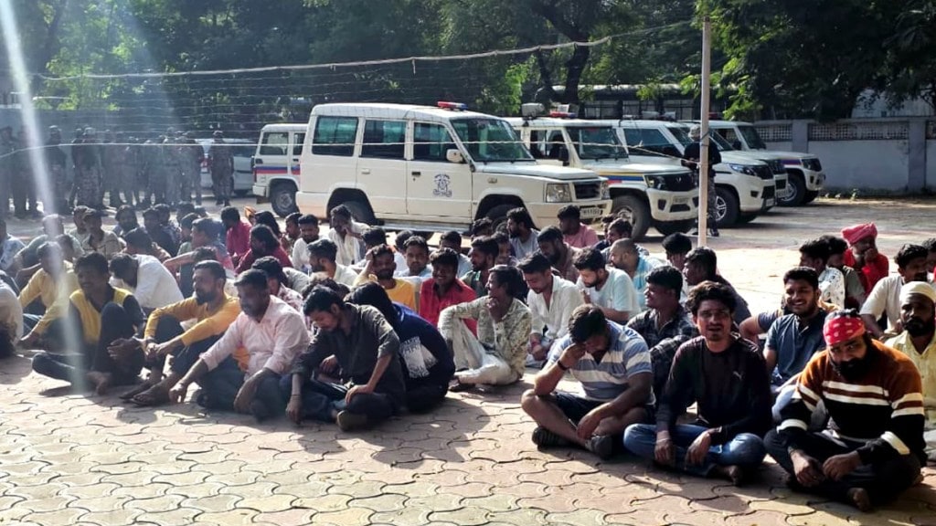 District Police Force carries out Operation Wash Out in Jalgaon 84 criminals arrested by police
